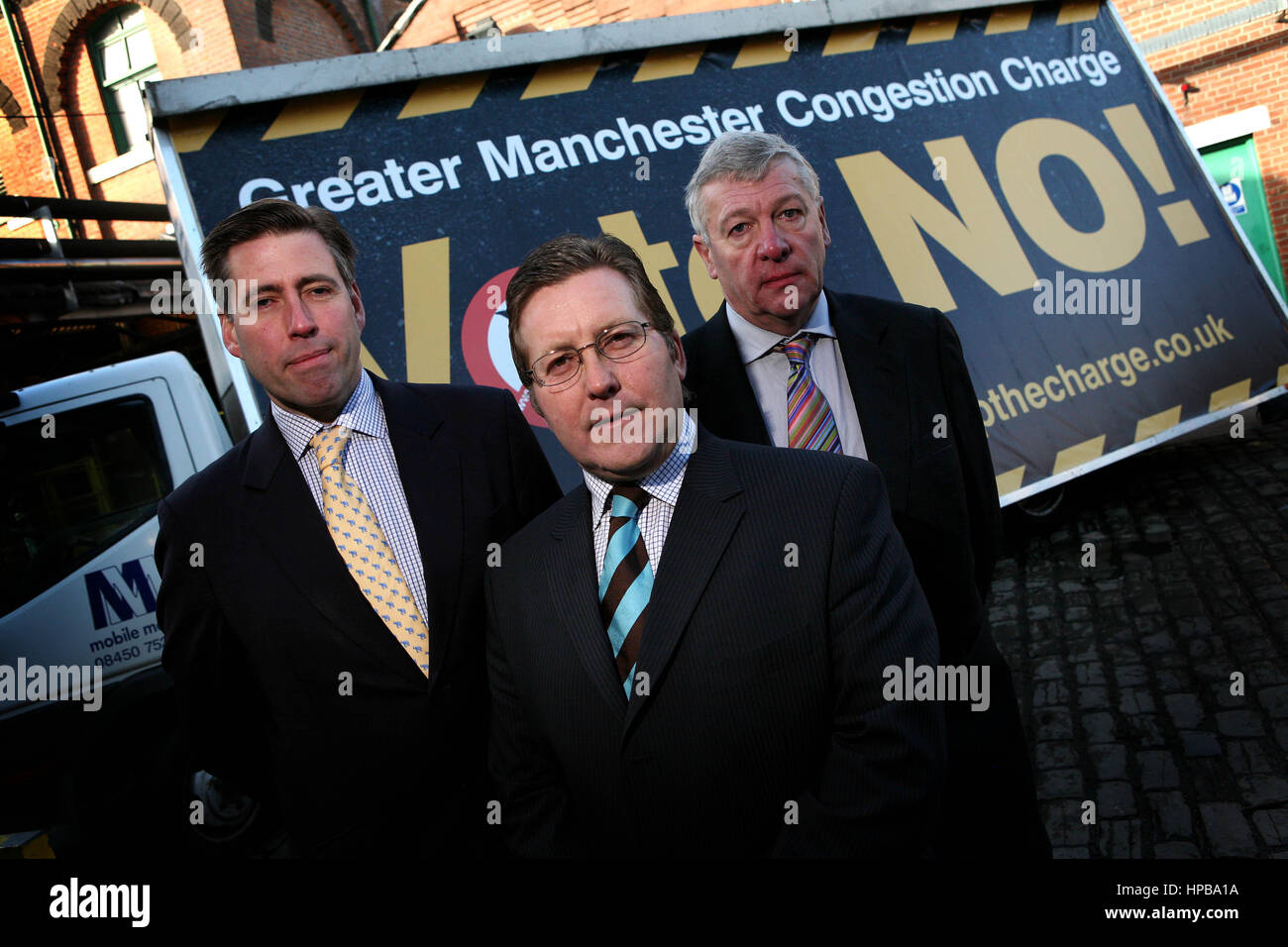 Cross party support for the Vote No to the congestion charge is shown at Hydes Brewery. Stock Photo