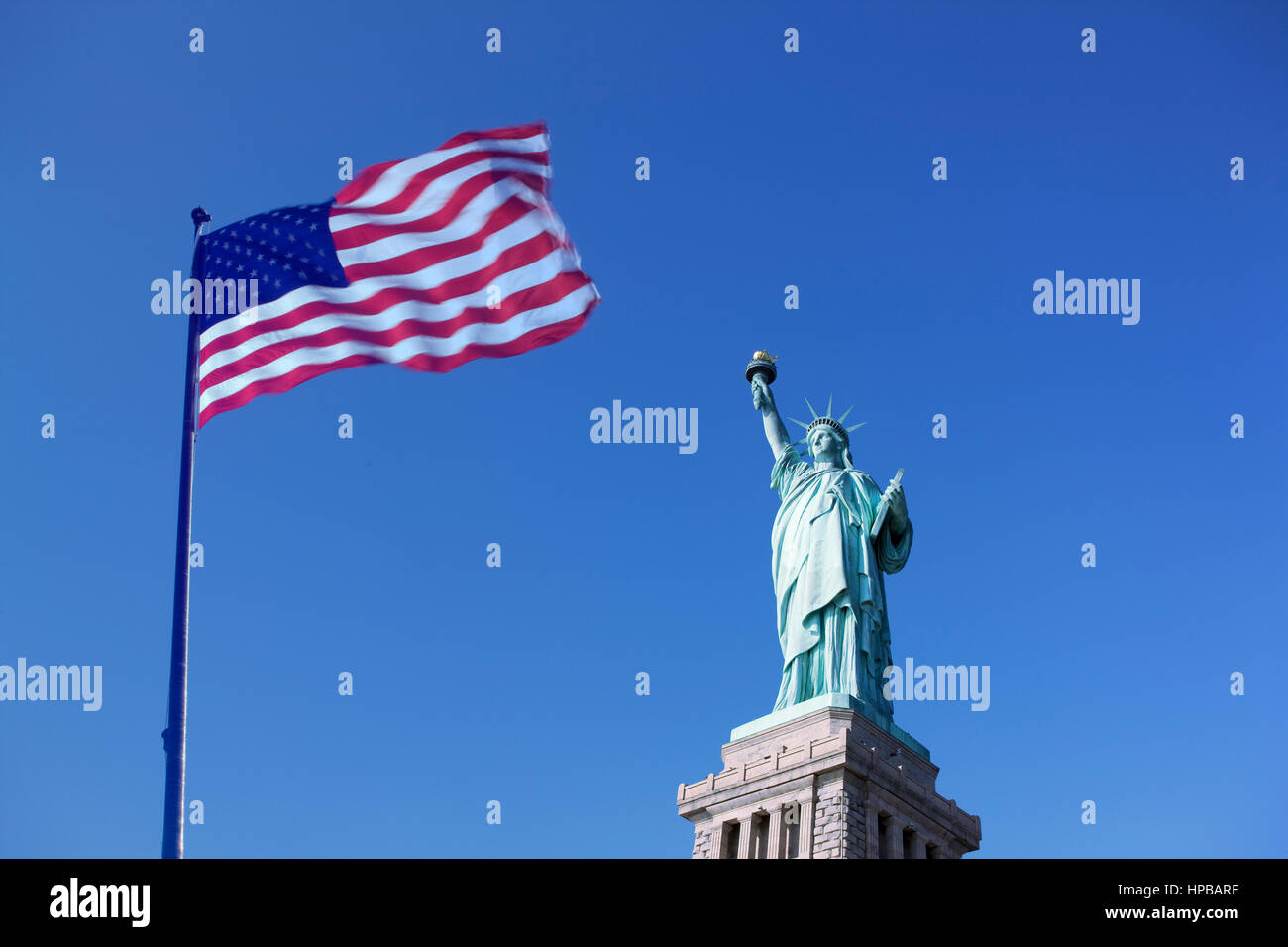 Boston, MA USA - Shopping Mall Store Front with American Flag Waving with a  Big Clock beside it Stock Photo - Image of patriotism, entrance: 108182202