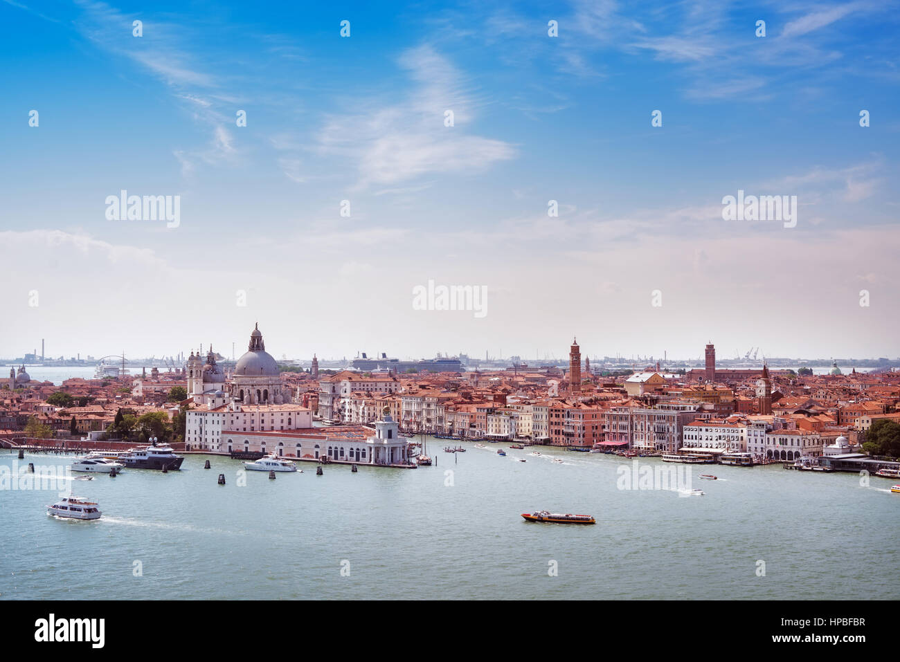 Aerial view of canal hi-res stock photography and images - Alamy