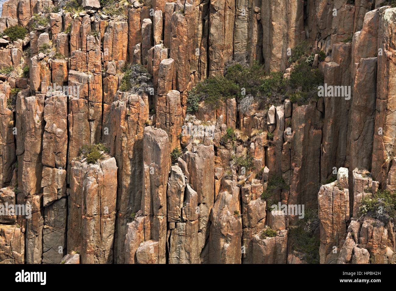 Tall rugged cliffs hi-res stock photography and images - Alamy