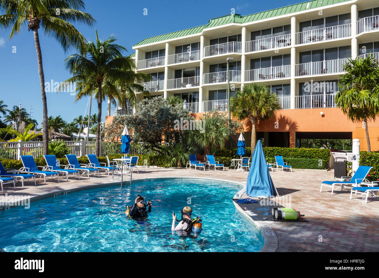 lower key largo hotels