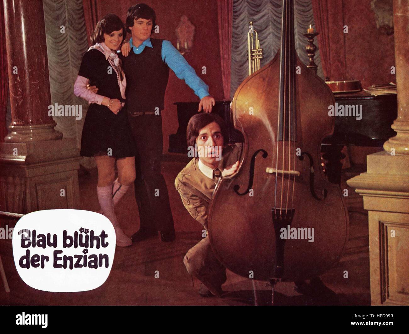 Blau blüht der Enzian, Deutschland 1973, Regie: Franz Antel, Darsteller: Catharina Conti, Hans Hansi Kraus, Ilja Richter Stock Photo