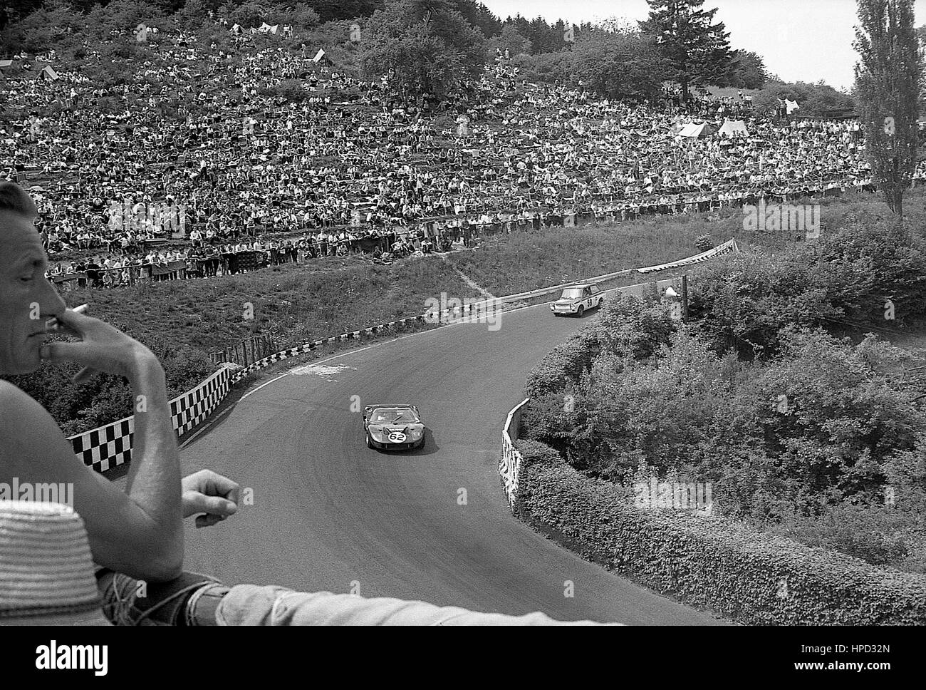 1967 Edward Nelson GB Ford GT40 Nurburgring 1000Ks dnf Stock Photo