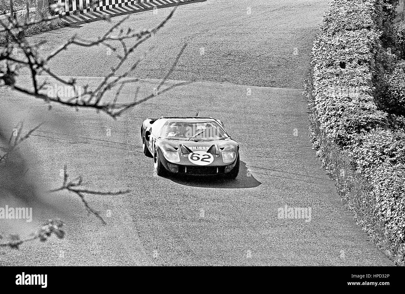 1967 Edward Nelson GB Ford GT40 Nurburgring 1000Ks dnf Stock Photo