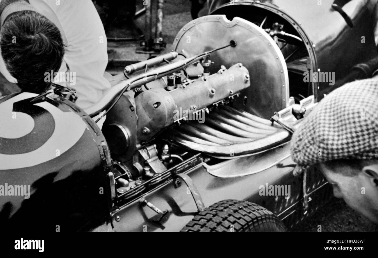 Race car driving 1940s hi-res stock photography and images - Alamy
