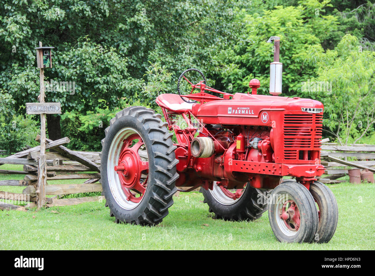 Old red tractor in Tennessee Stock Photo