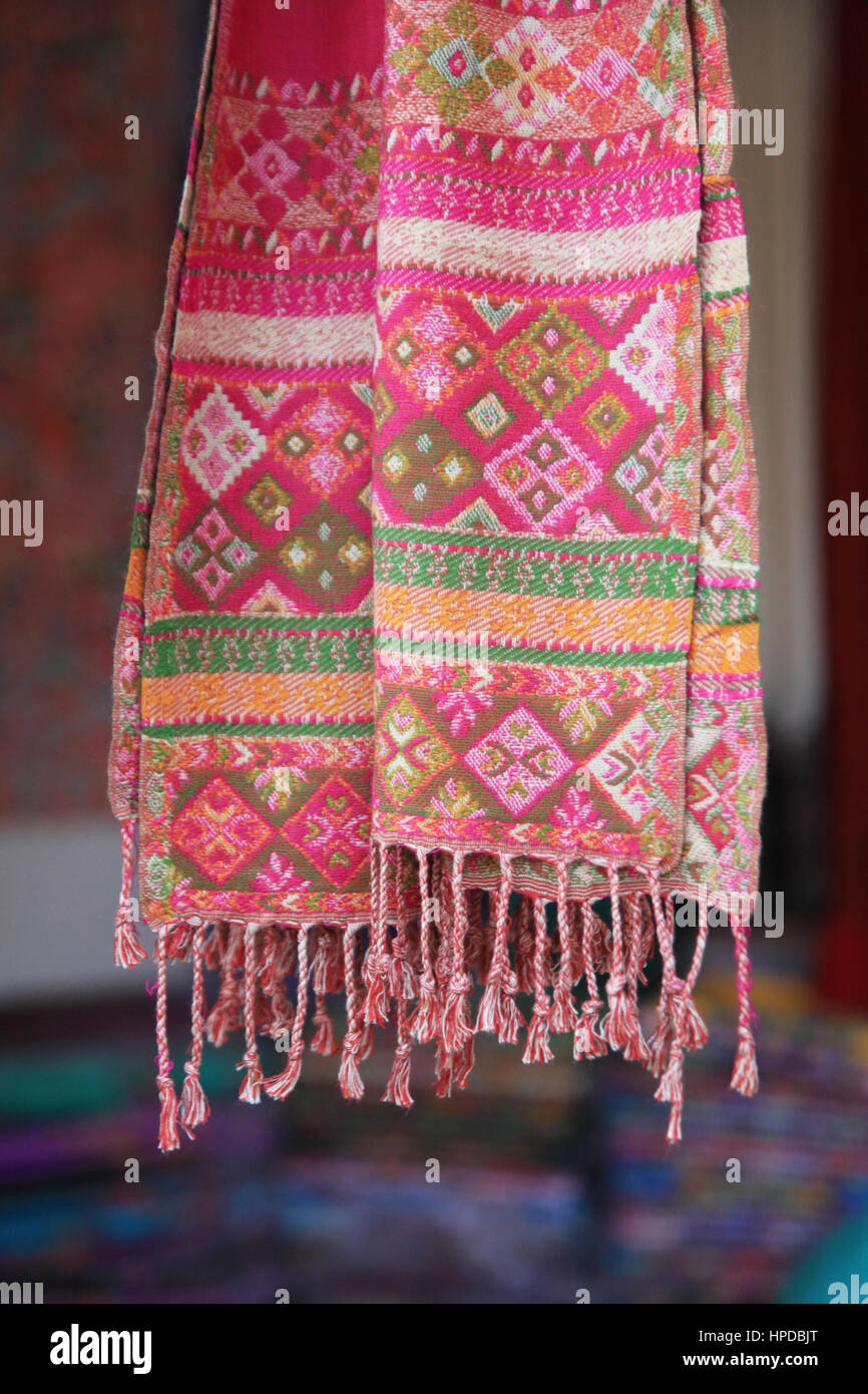 Shahtoosh shawl hi-res stock photography and images - Alamy