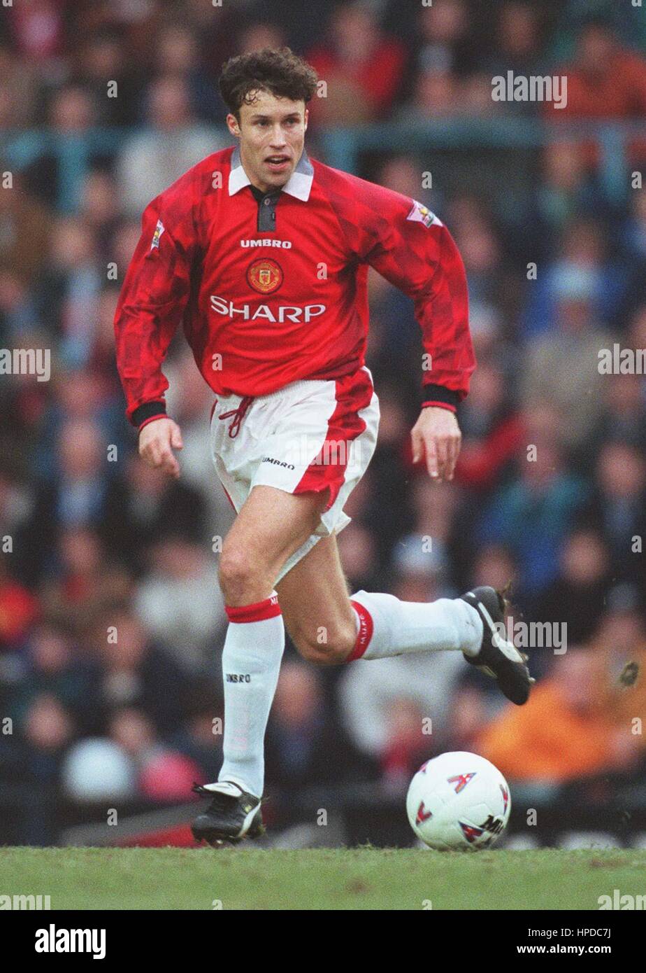 RONNY JOHNSEN MANCHESTER UNITED FC 26 January 1998 Stock