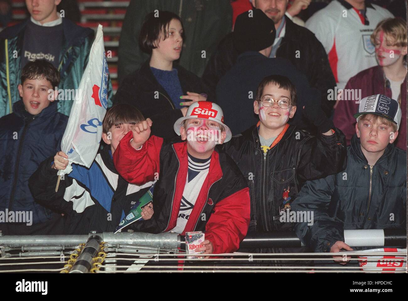 ENGLAND FANS ENGLAND V ITALY 13 February 1997 Stock Photo Alamy