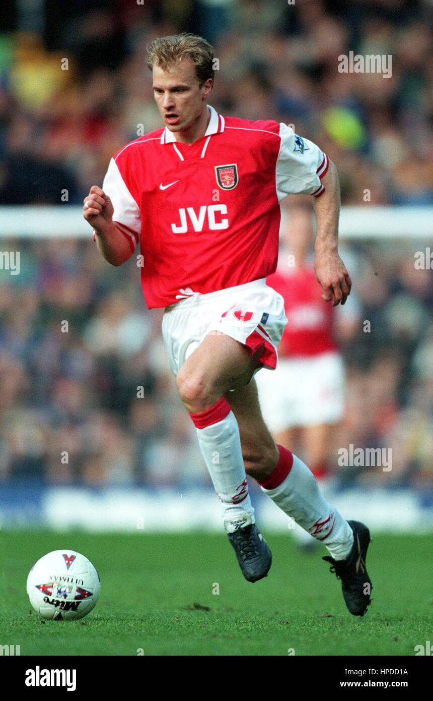 Poster Arsenal Gunners 2002-2003 – Dennis Bergkamp – 29x45 Cm – Très Bon état