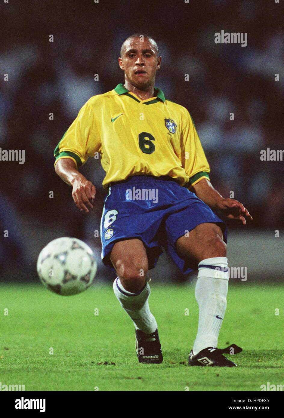 Umbro roberto carlos sale