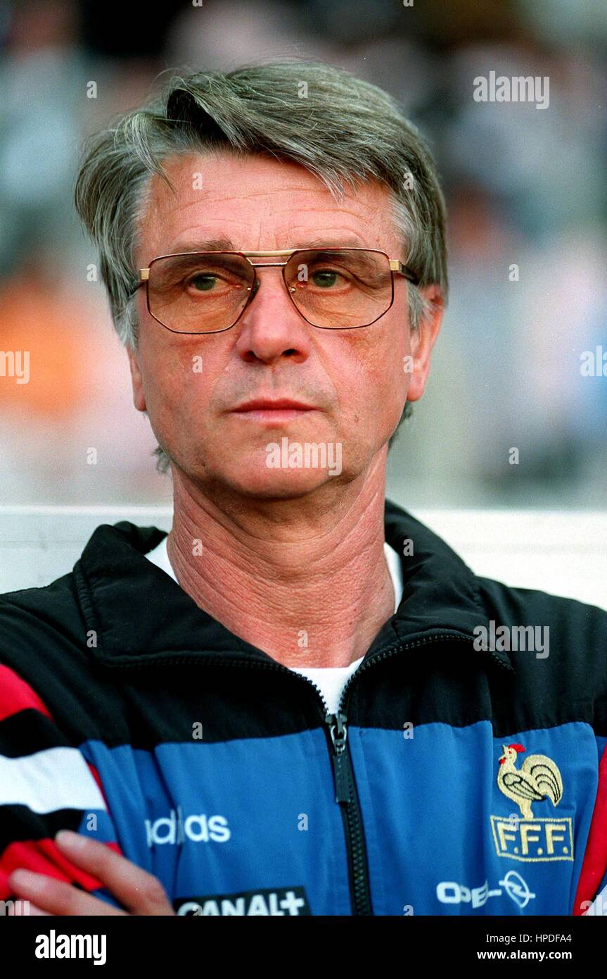 AIME JACQUET FRENCH FOOTBALL TEAM COACH 18 June 1997 Stock Photo