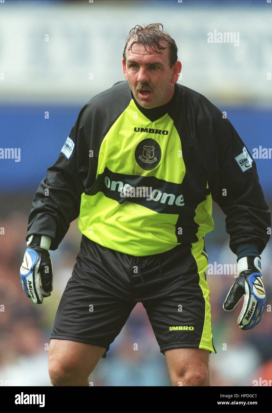 Neville southall hires stock photography and images Alamy