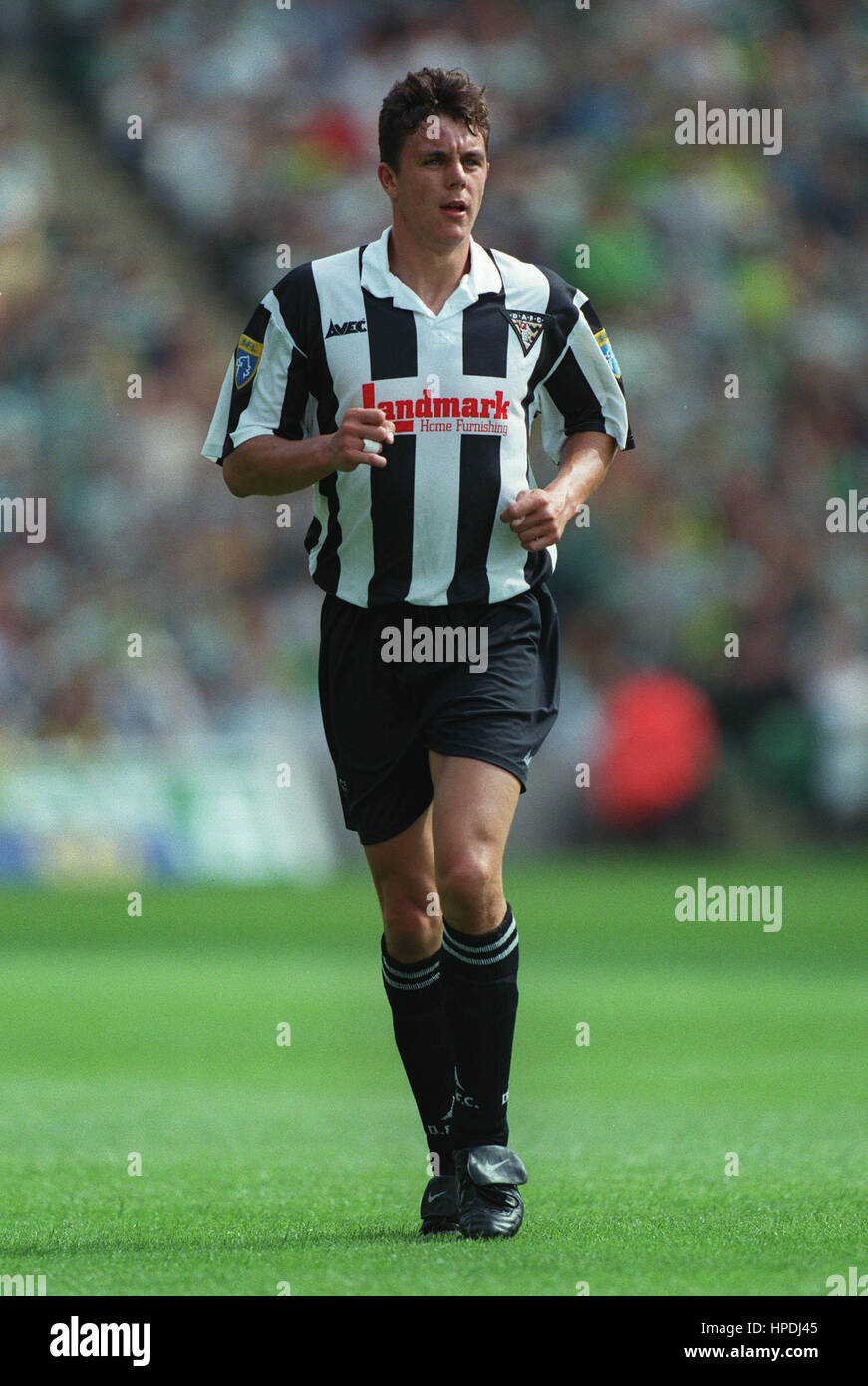 ANDREW TOD DUNFERMLINE ATHLETIC FC 19 August 1997 Stock Photo