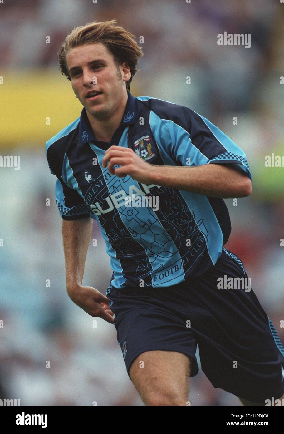DARREN HUCKERBY COVENTRY CITY 24 August 1997 Stock Photo