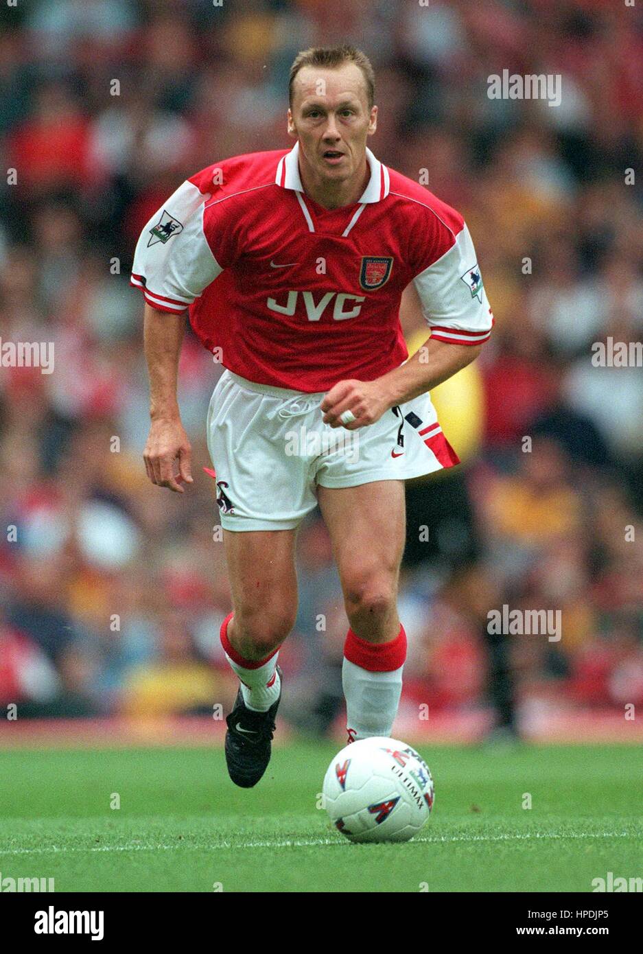 LEE DIXON ARSENAL FC 01 September 1997 Stock Photo Alamy