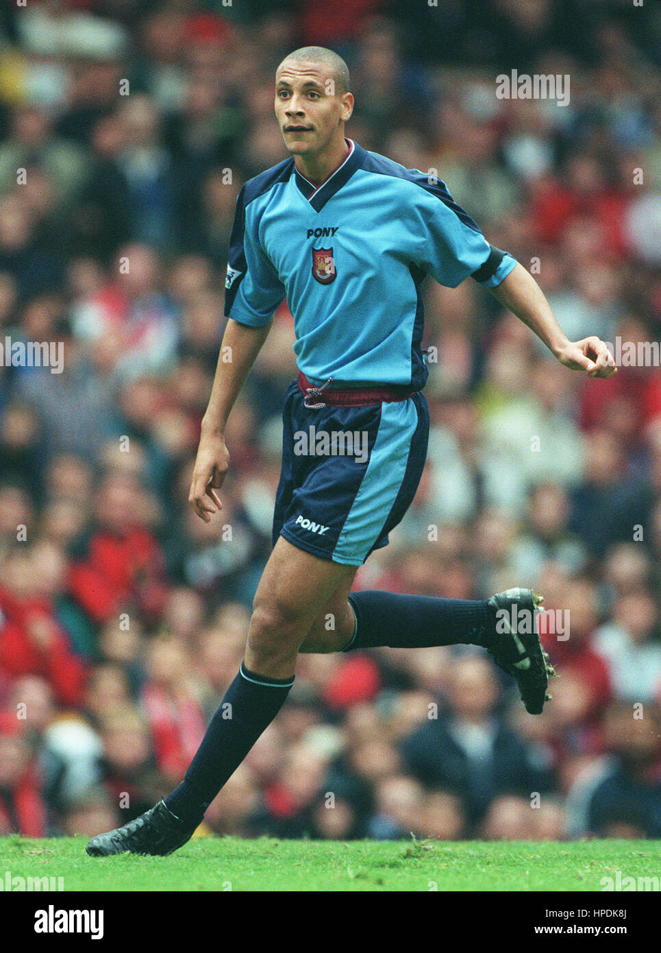 Rio Ferdinand West Ham United High Resolution Stock Photography And Images Alamy Rio Ferdinand West Ham United High Resolution Stock Photography And Images Alamy