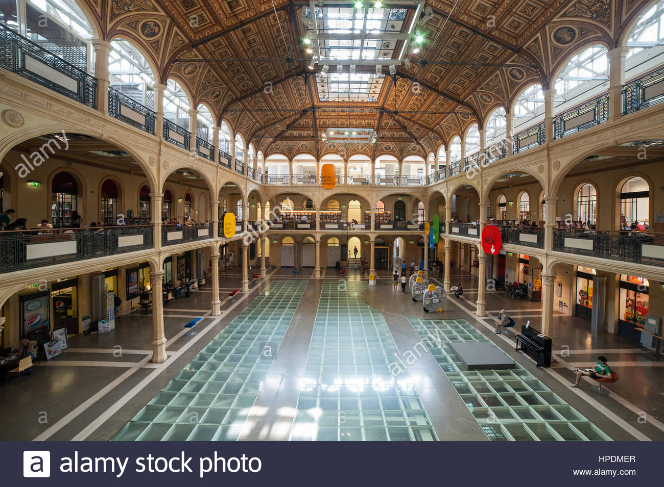 covered square of the biblioteca salaborsa,bologna Stock Photo - Alamy