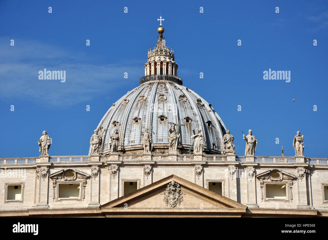 The dome cupola of the San Pietro basilica, Vatican Stock Photo Alamy