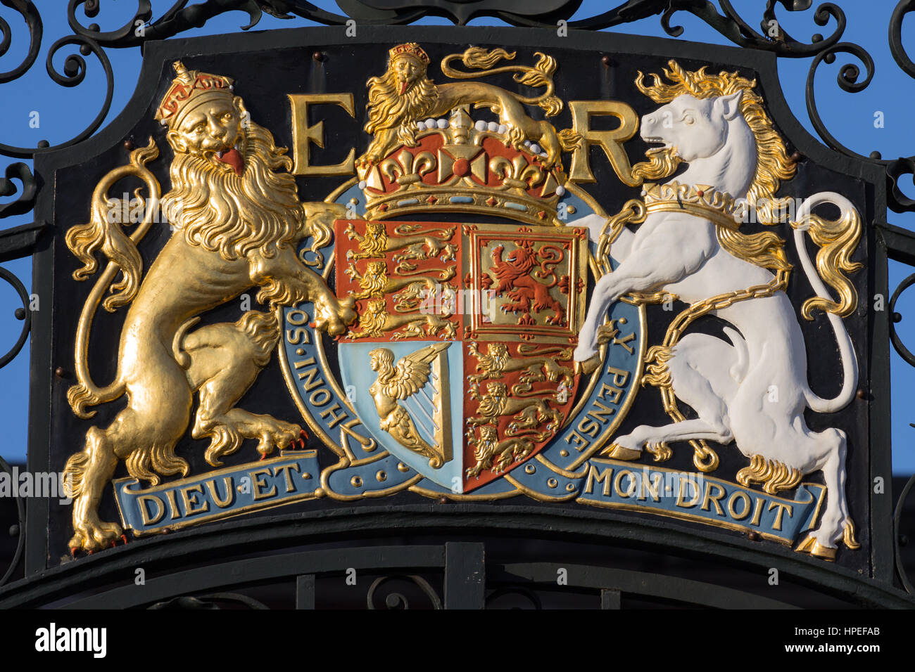 Queen elizabeth ii royal coat of arms hi-res stock photography and images -  Alamy