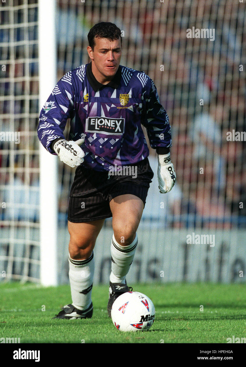 NEIL SULLIVAN WIMBLEDON FC 05 October 1997 Stock Photo Alamy