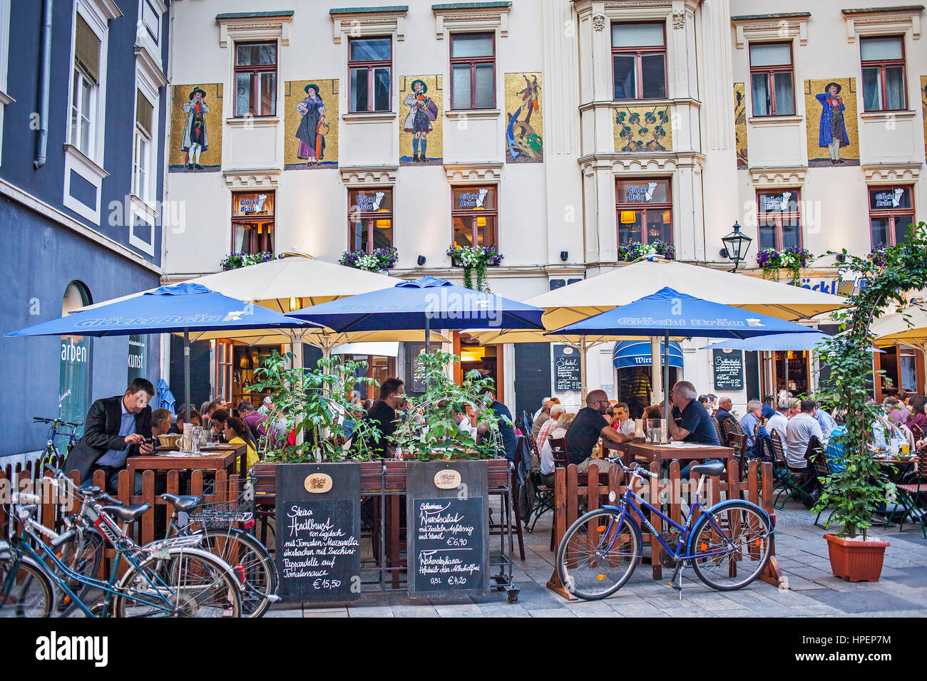 Glockenspielplatz Square, Restaurant, Graz, Austria Stock Photo Alamy