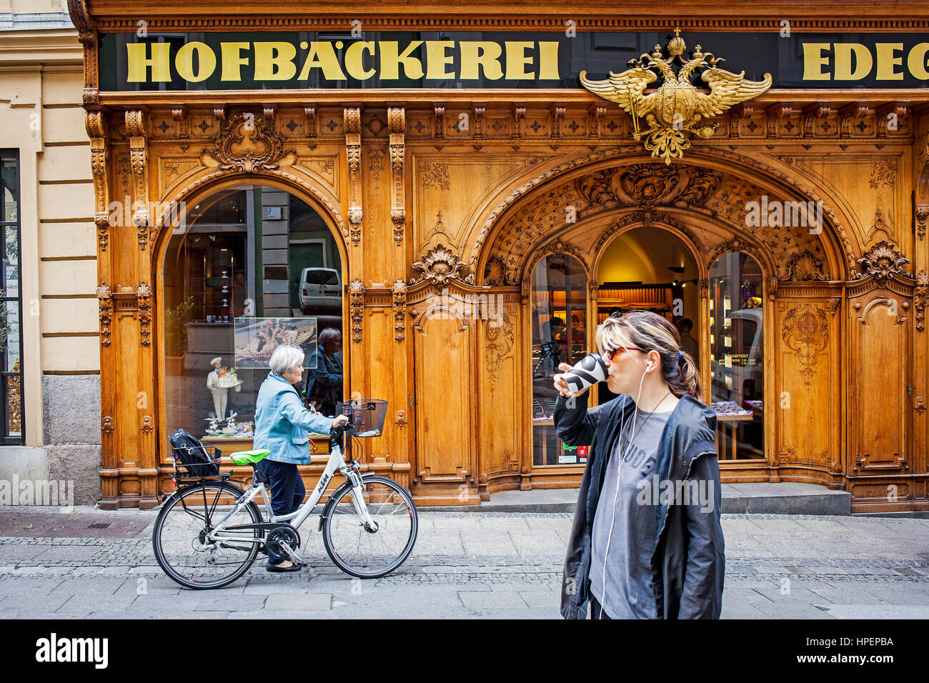 Hofbackerei Edegger Tax High Resolution Stock Photography And Images Alamy Hofbackerei Edegger Tax High Resolution Stock Photography And Images Alamy