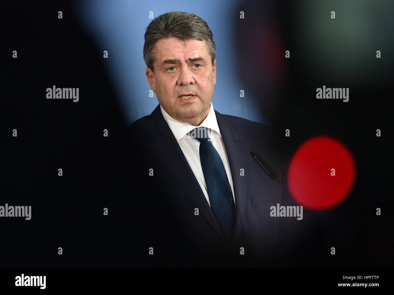 berlin-germany-22nd-feb-2017-german-foreign-minister-sigmar-gabriel