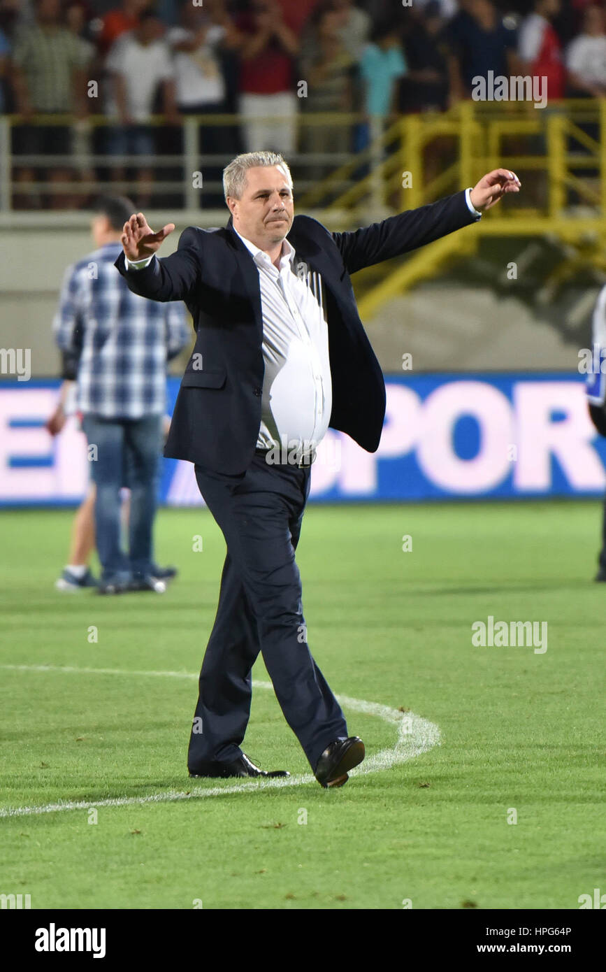 Marius Sumudica The Coach Of Afc Astra Giurgiu At The End Of The Game Stock Photo Alamy