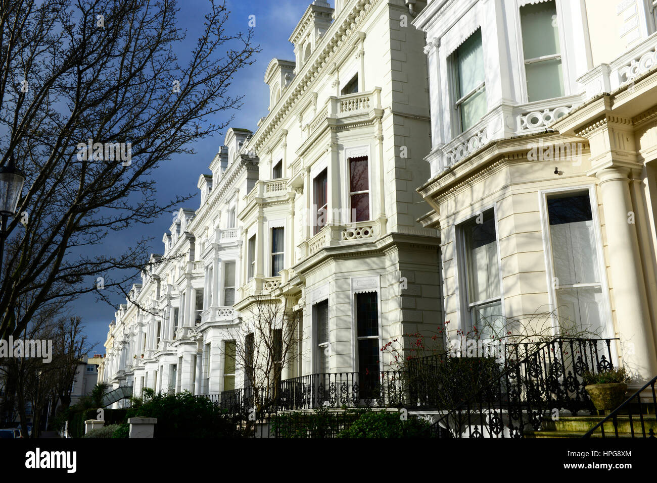 United Kingdom, London, white houses Stock Photo - Alamy