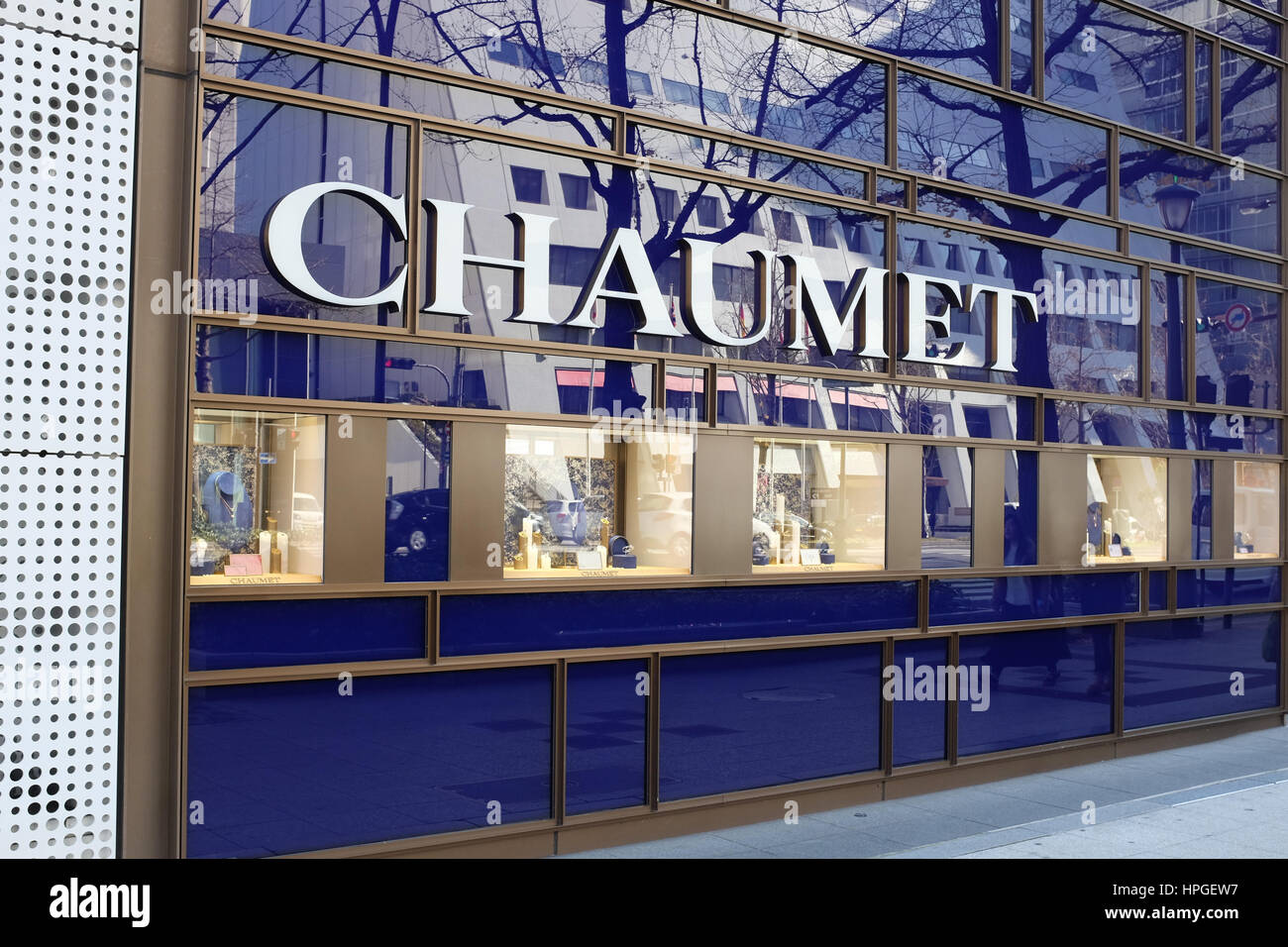Chaumet store hires stock photography and images Alamy