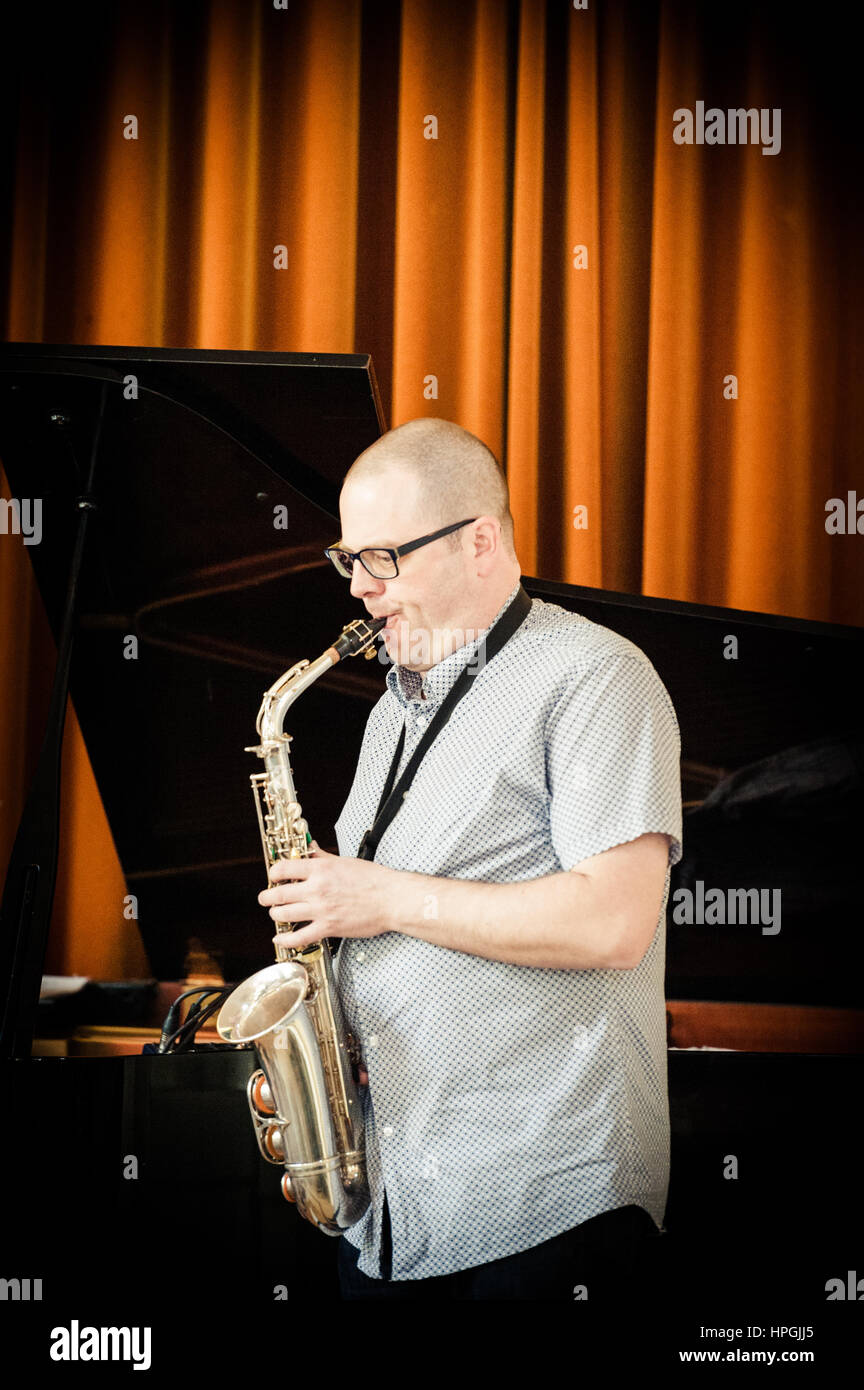 Belgium, Antwerp, concert in legendary jazz cafe Hopper Stock Photo Alamy