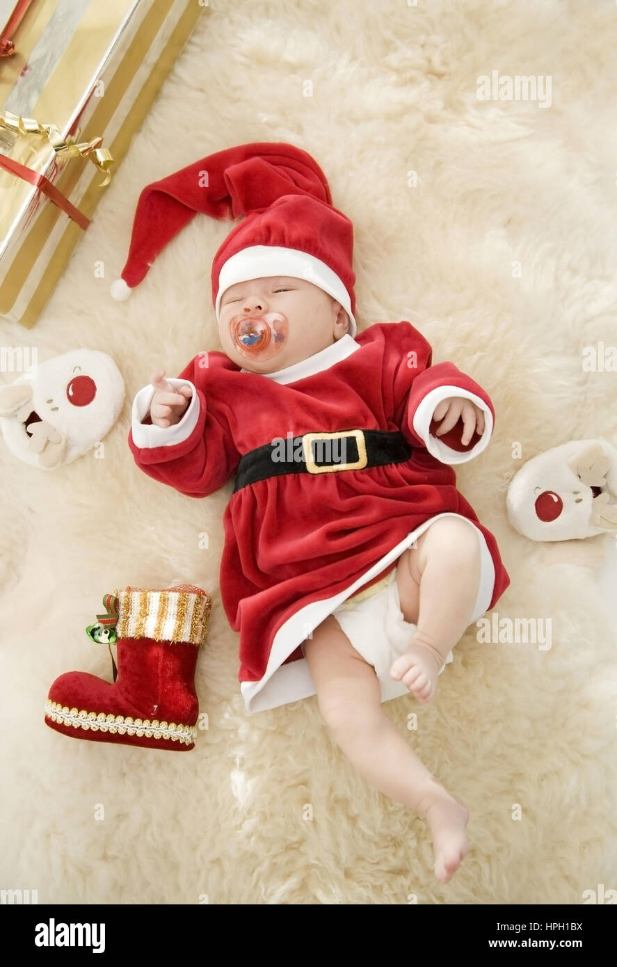 Model released , Kleines Weihnachtsbaby - little christmas baby Stock Photo