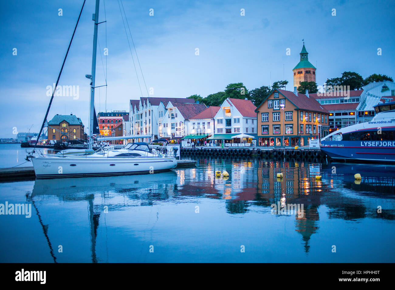 Vagen Harbour Stavanger Norway Stock Photo Alamy
