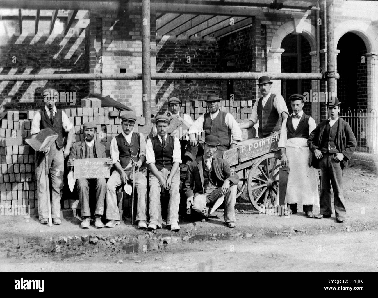 Tradesmen builders at work Berkshire England Uk 1904 Stock Photo