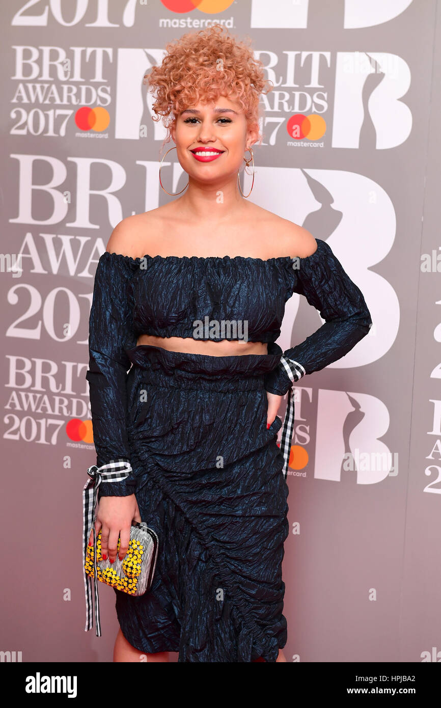Raye brit awards hires stock photography and images Alamy