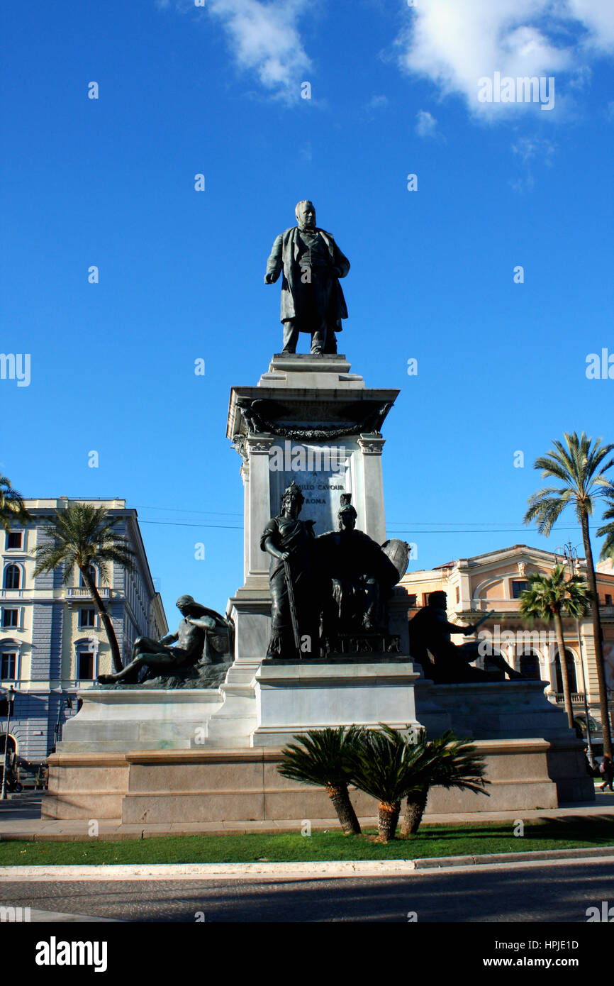 Monument to Cavour on the square of its name in Rome, Italy Stock Photo ...