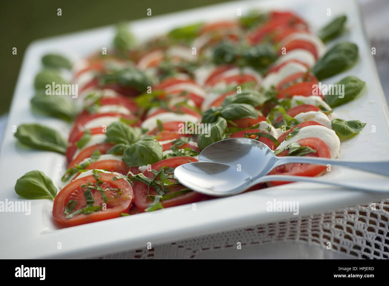 Tomaten mit Mozzarella, Caprese - tomatoes with mozzarella Stock Photo ...