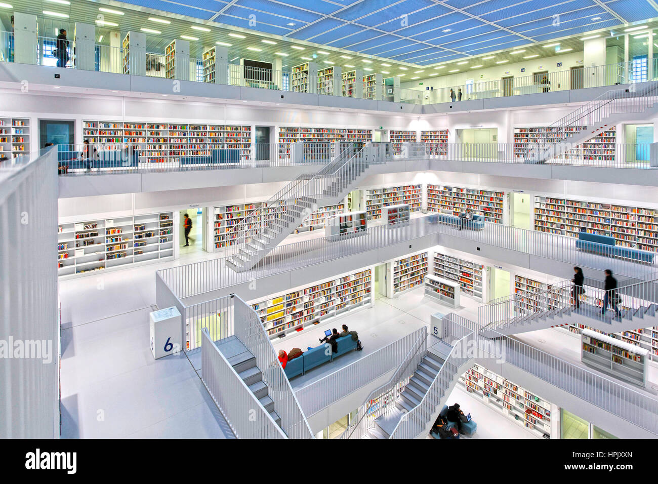 DEU; Deutschland, Stuttgart, 24.02.2014: Stuttgart - Stadtbibliothek am Mailaender Platz in Stuttgart.    [© (c) Fnoxx.de / Arnulf Hettrich  - Kontakt Stock Photo