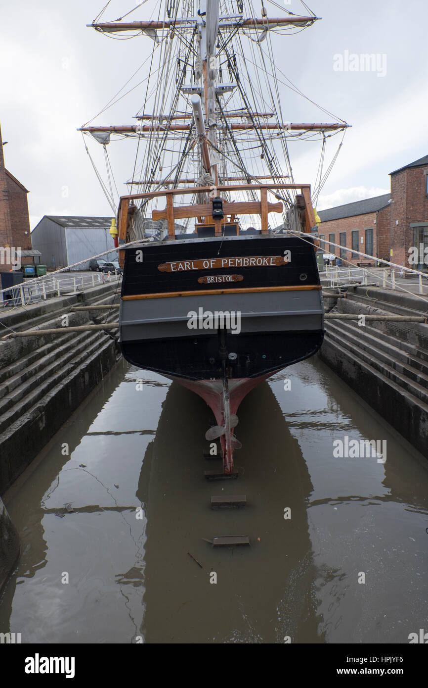 Threemasted barque "Earl of Pembroke" in Gloucester drydock for