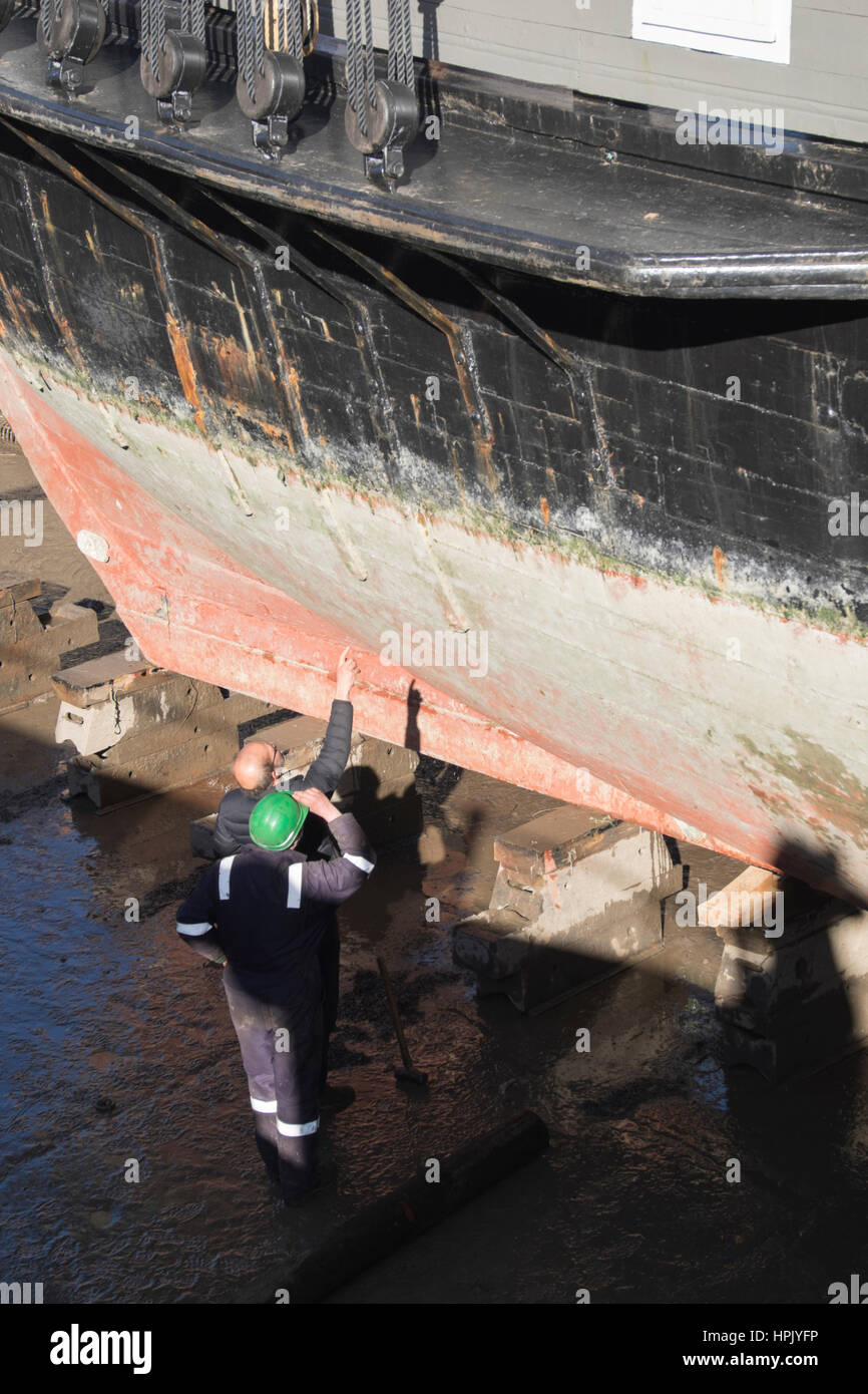 Three masted barque "Earl of Pembroke" in Gloucester dry dock for