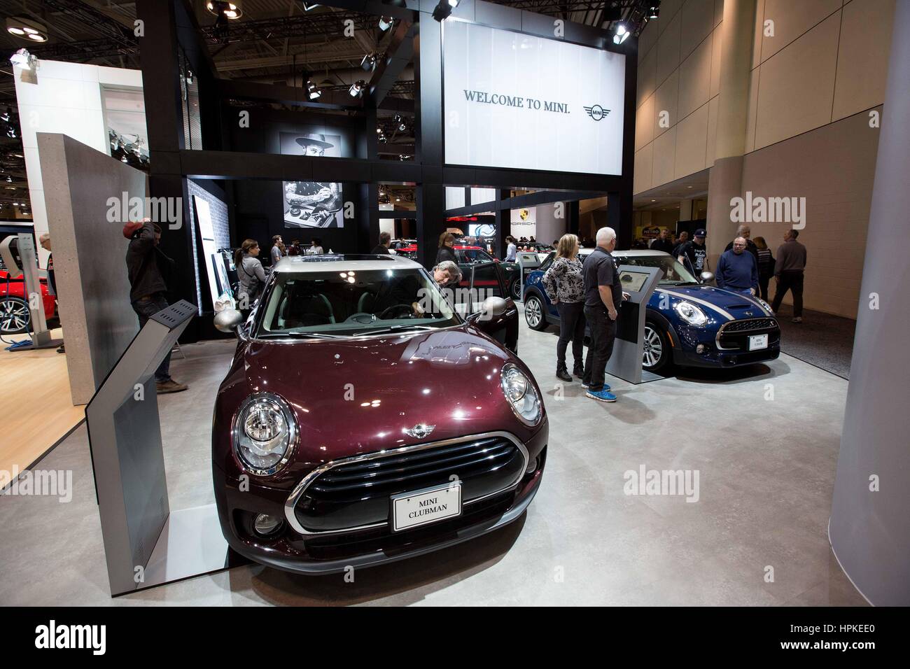 Toronto Ontario Canada 22nd Feb 2017 Mini Cooper Cars On