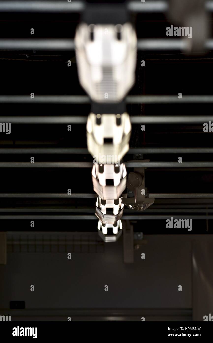 Fluorescent lighting hires stock photography and images Alamy