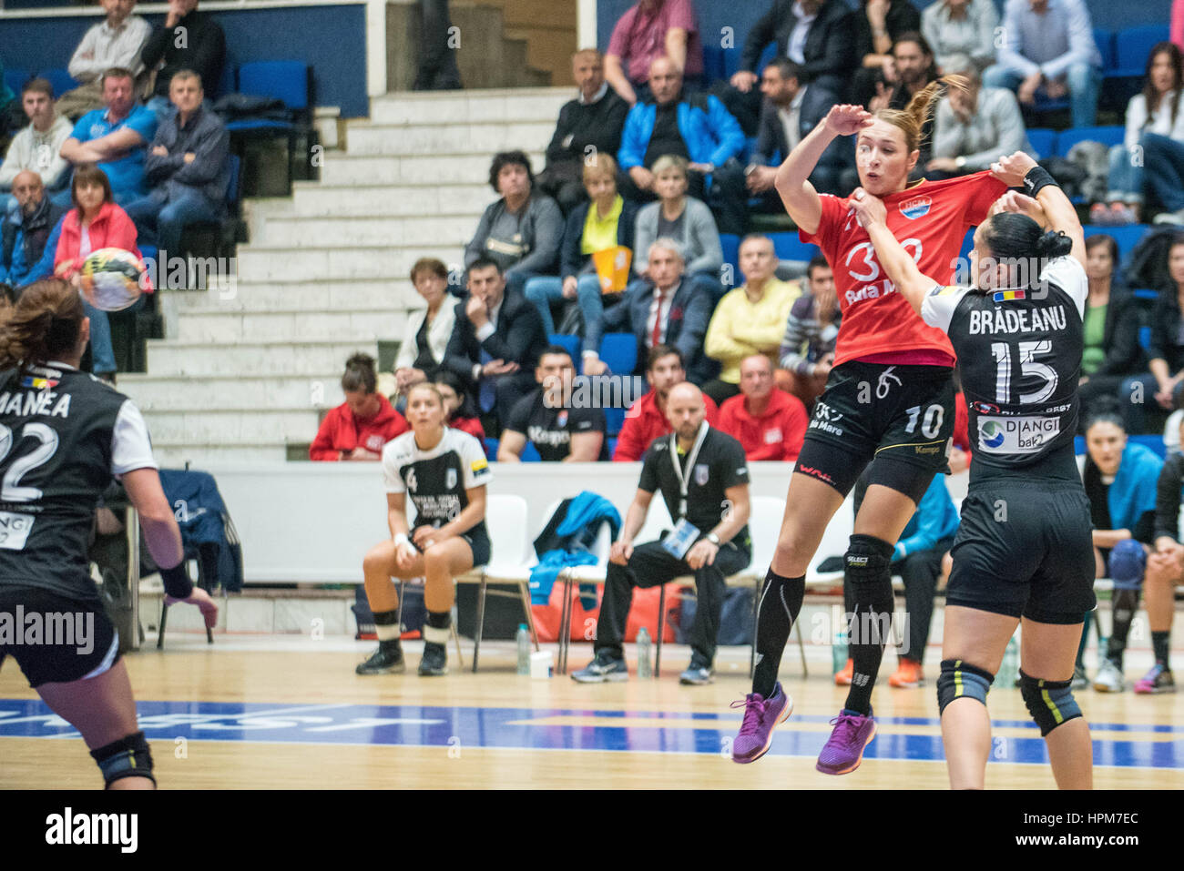November 17, 2015: Lois Abbingh #10 of HCM Baia Mare  in action during the Romania Woman's Handball National League game between  CSM Bucharest vs  HCM Baia Mare at Polyvalent Hall in Bucharest, Romania ROU.  Photo: Cronos/Catalin Soare Stock Photo