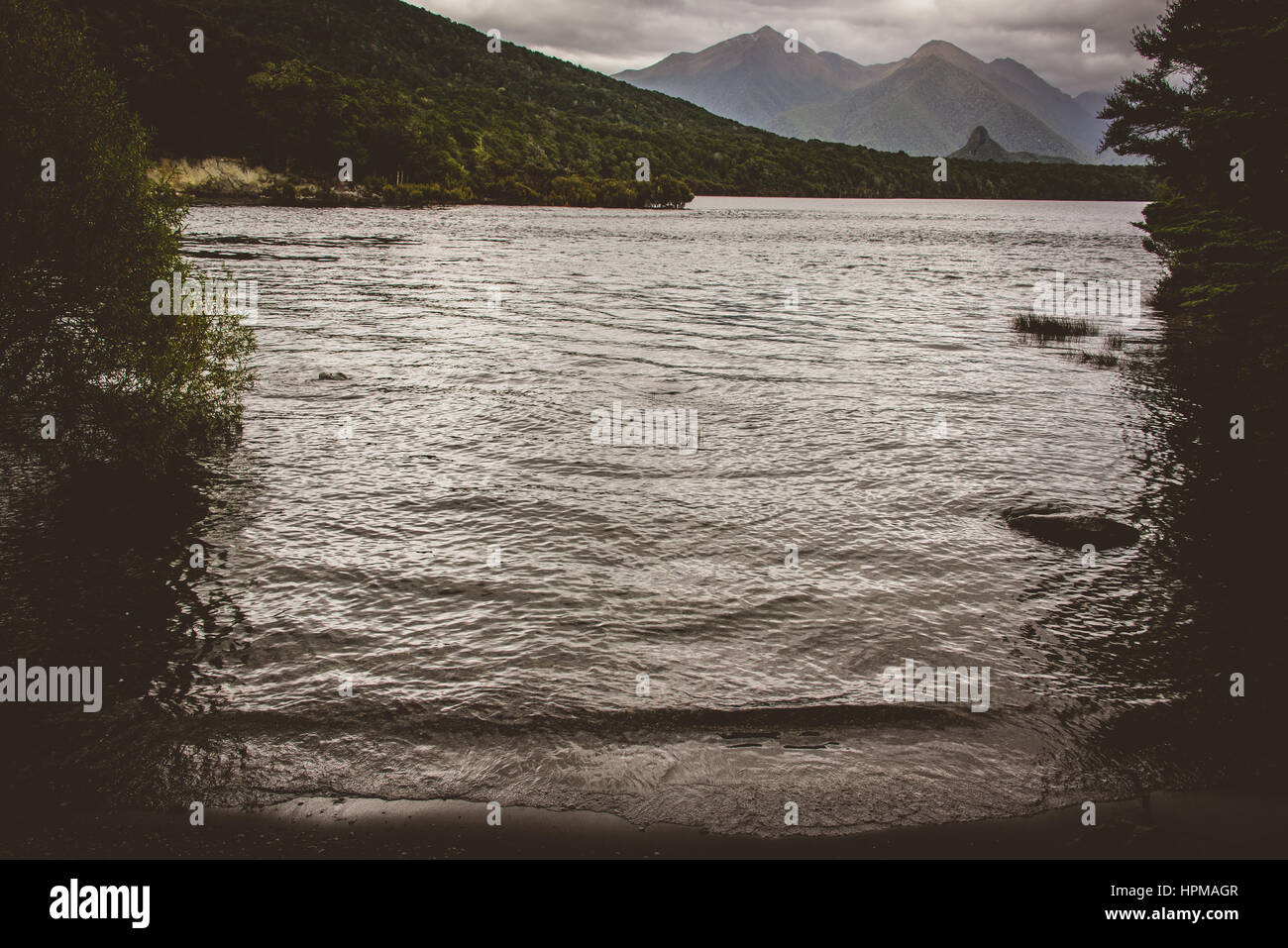 Lake manapouri new zealand hi-res stock photography and images - Alamy