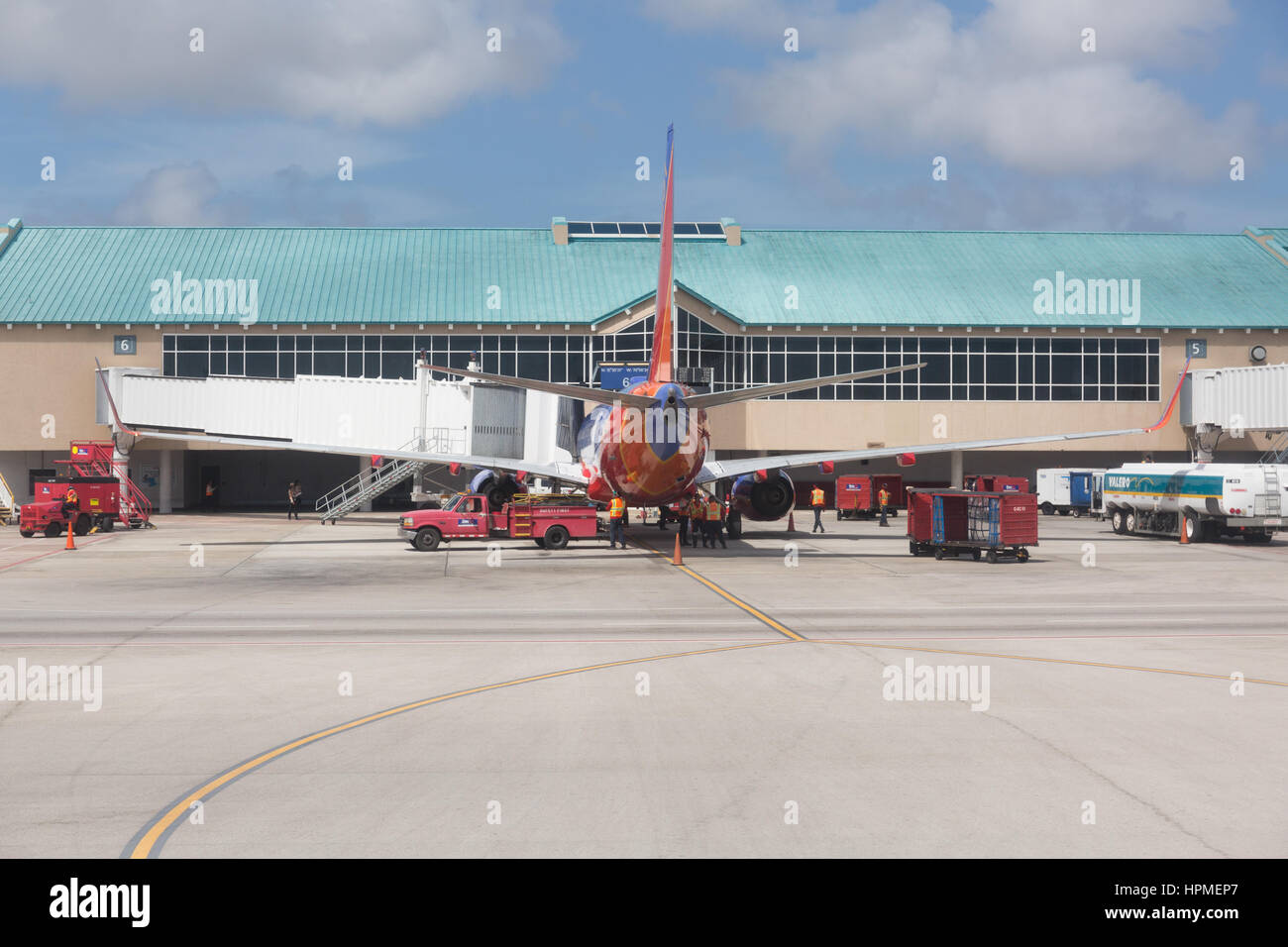 Runway Aruba Airport High Resolution Stock Photography And Images Alamy