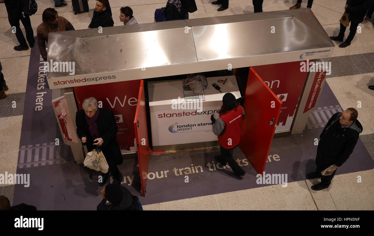 Stansted express ticket booth Liverpool street Stock Photo - Alamy