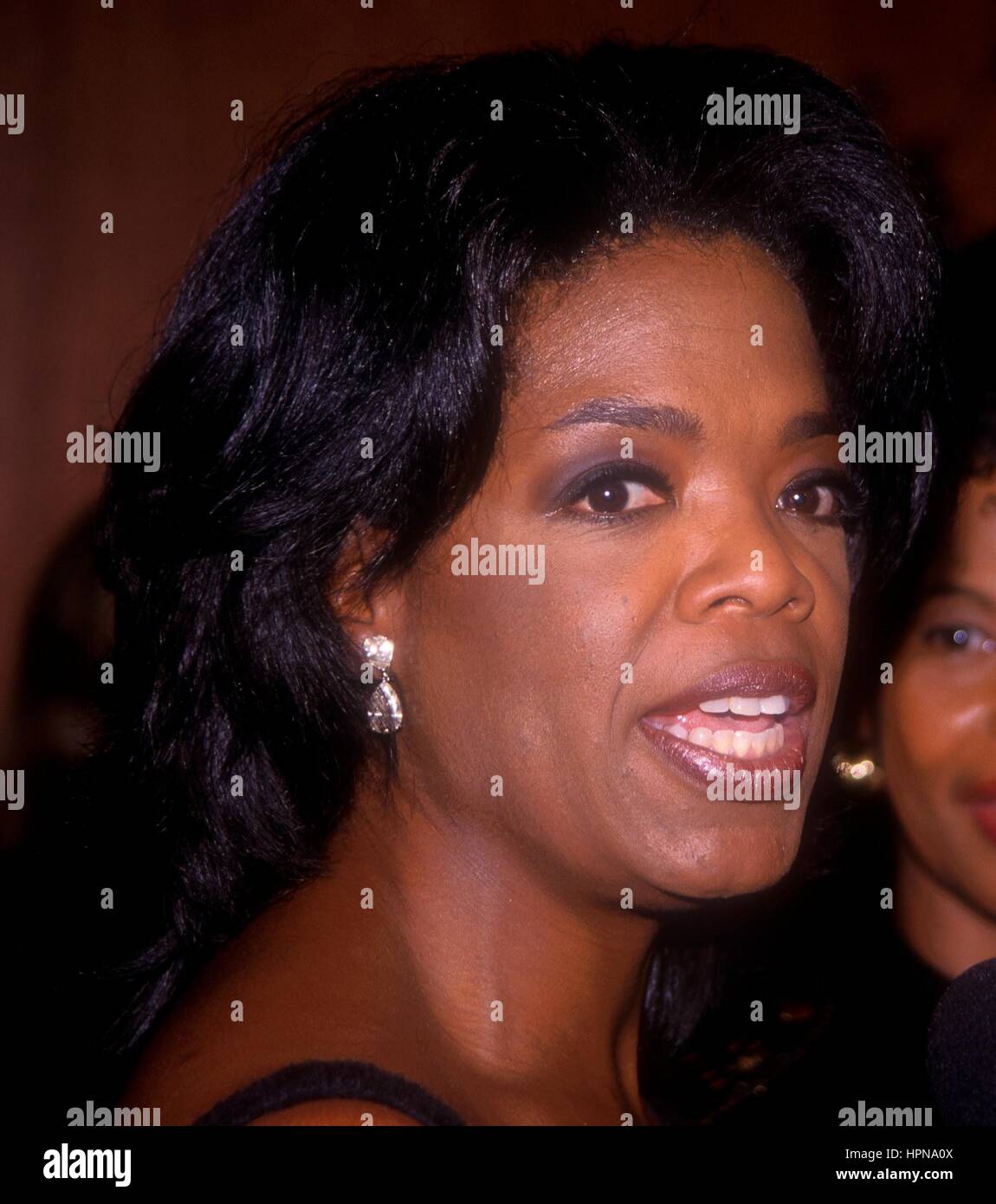 OPRAH WINFREY 10/8/98 PREMIERE OF 'BELOVED' AT THE ZIEGFIELD THEATER, NYC CREDIT ALL USES Stock Photo