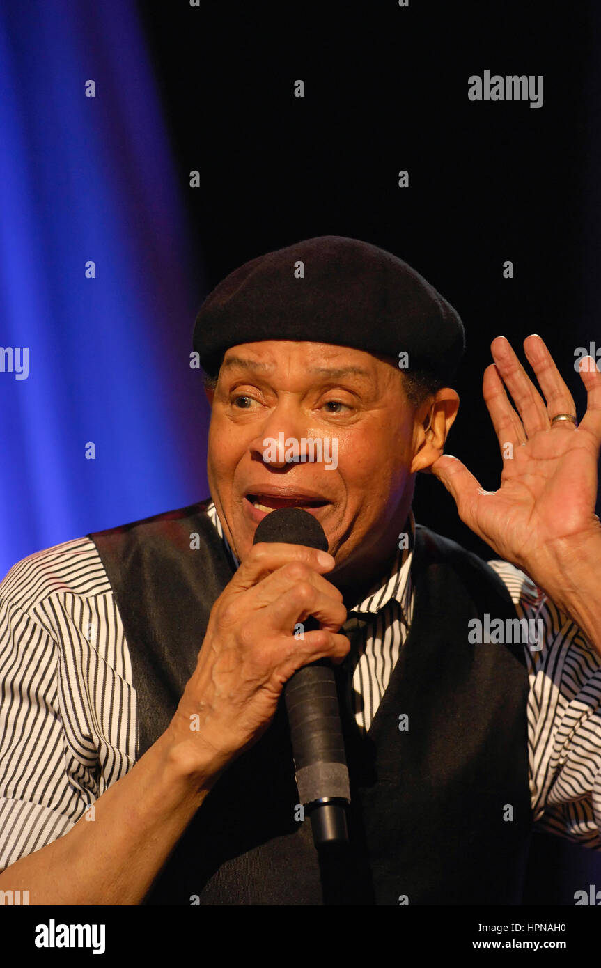 All Jarreau in a 2010 performance in Colorado, USA (photo by Chuck Bigger/17�Թ����� Live News Stock Photo