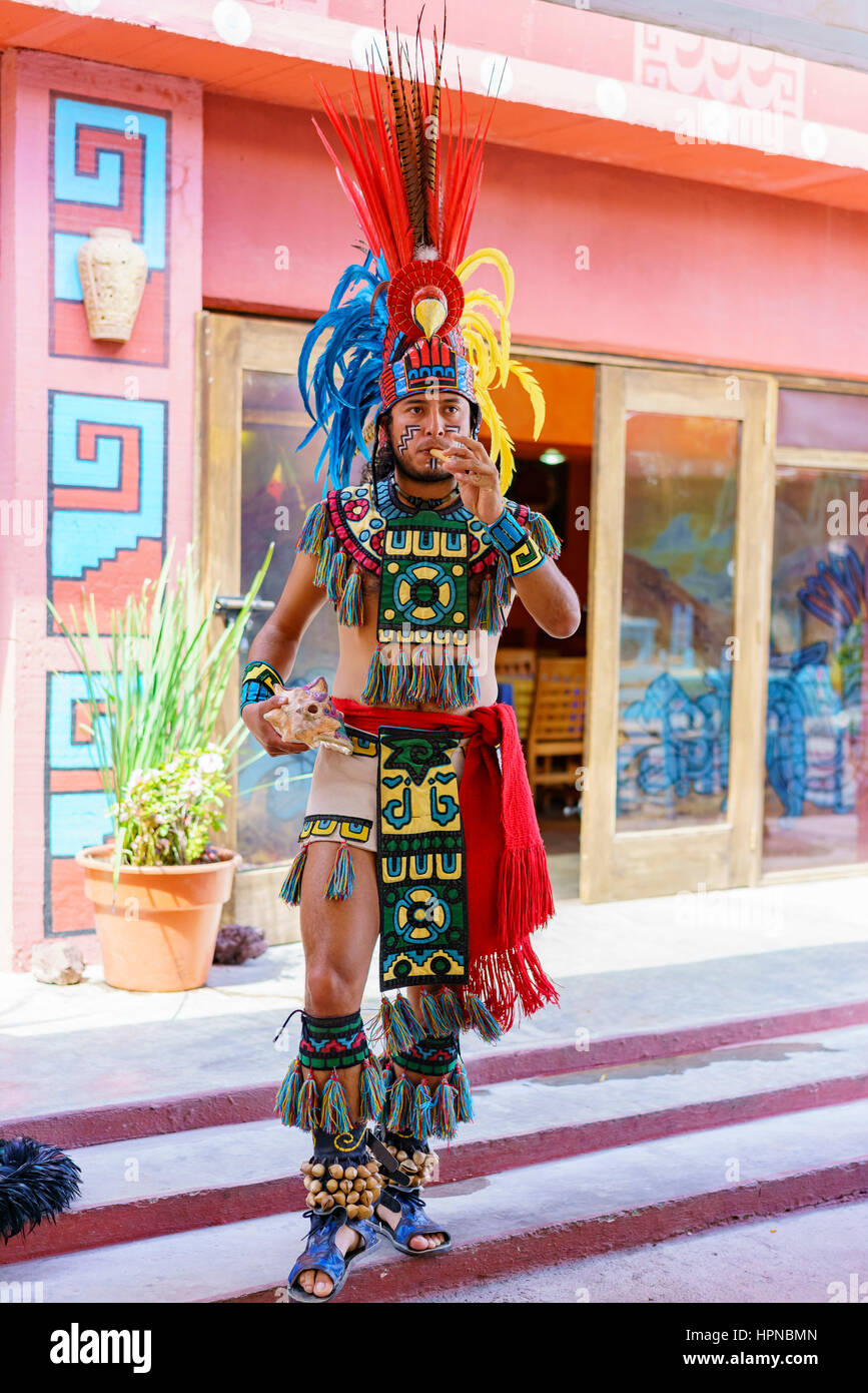 Teotihuacan, FEB 17: Traditional performance dressed up in Indian on FEB 17, 2017 at Teotihuacan, Mexico Stock Photo